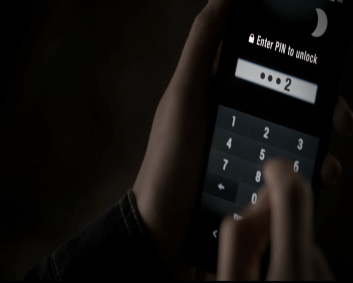 VampireDiariesWorld-dot-org_5x12TheDevilInside3975.jpg