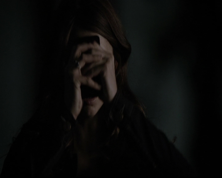 VampireDiariesWorld-dot-org_5x12TheDevilInside3980.jpg