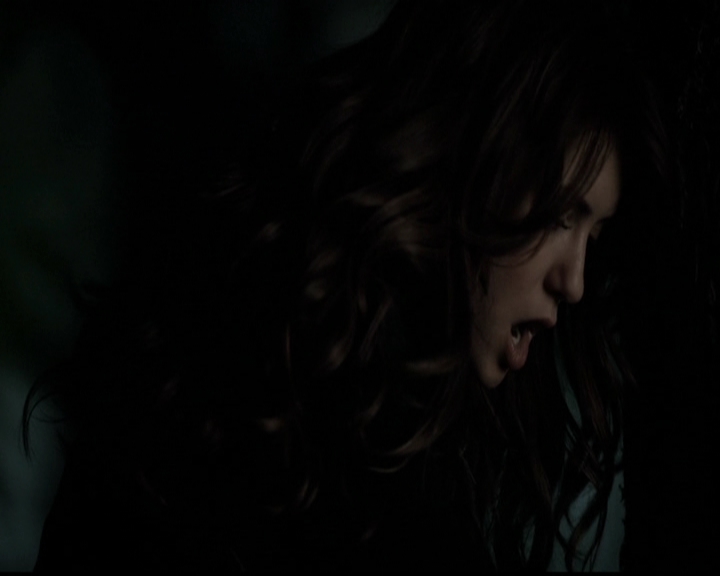 VampireDiariesWorld-dot-org_5x12TheDevilInside3997.jpg