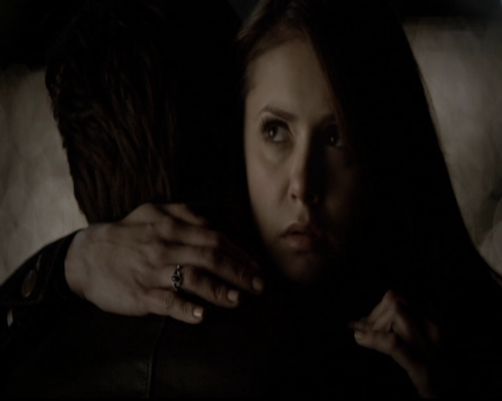 VampireDiariesWorld-dot-org_5x12TheDevilInside4082.jpg