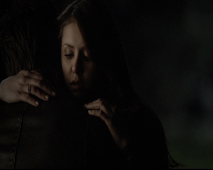 VampireDiariesWorld-dot-org_5x12TheDevilInside4085.jpg