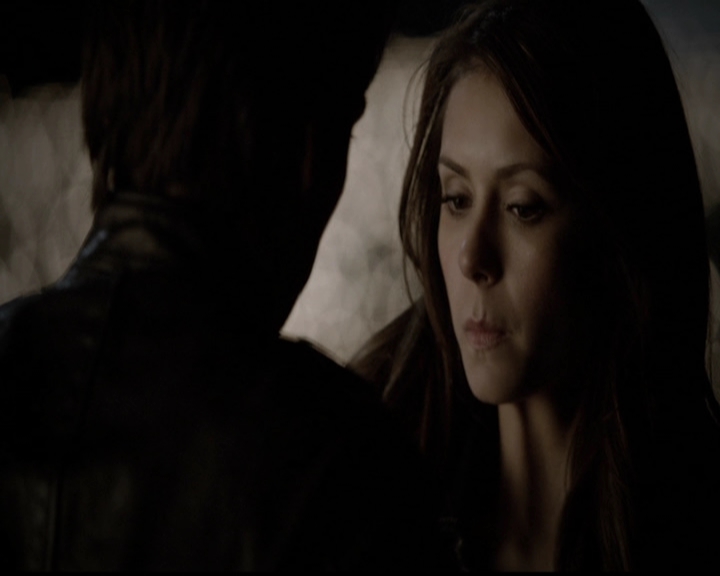 VampireDiariesWorld-dot-org_5x12TheDevilInside4093.jpg