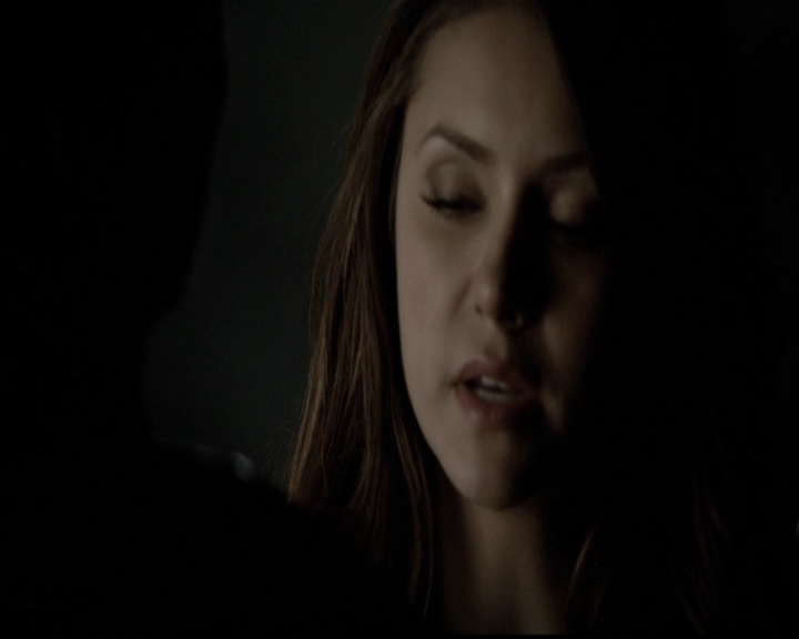 VampireDiariesWorld-dot-org_5x12TheDevilInside4120.jpg