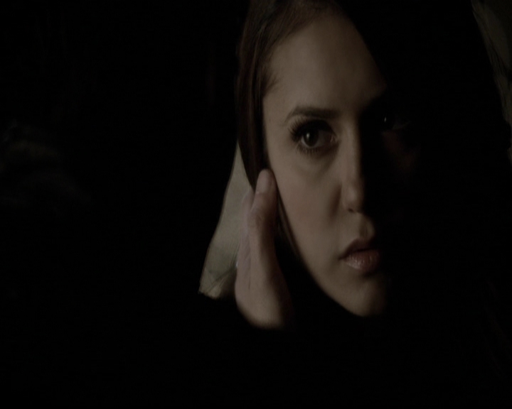 VampireDiariesWorld-dot-org_5x12TheDevilInside4137.jpg