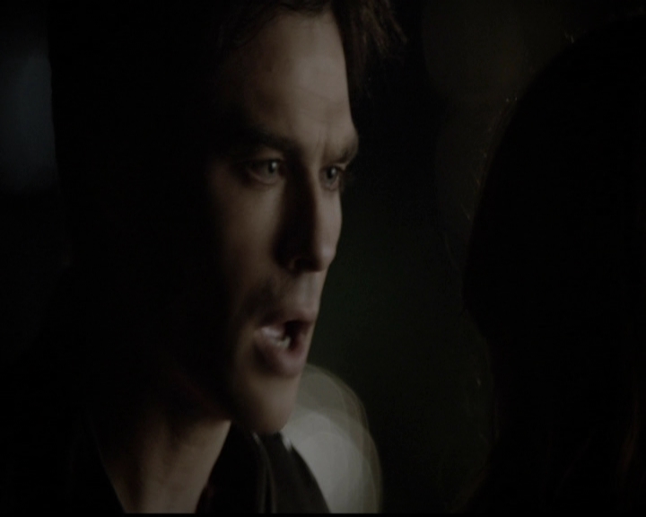 VampireDiariesWorld-dot-org_5x12TheDevilInside4200.jpg