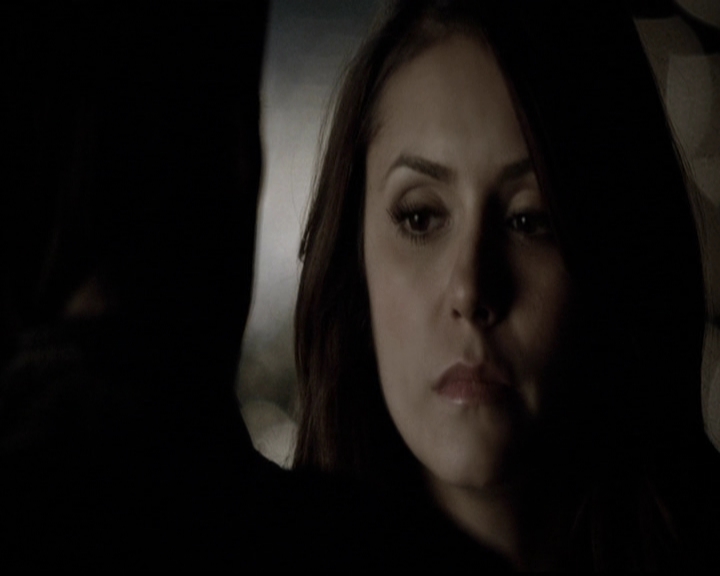 VampireDiariesWorld-dot-org_5x12TheDevilInside4223.jpg