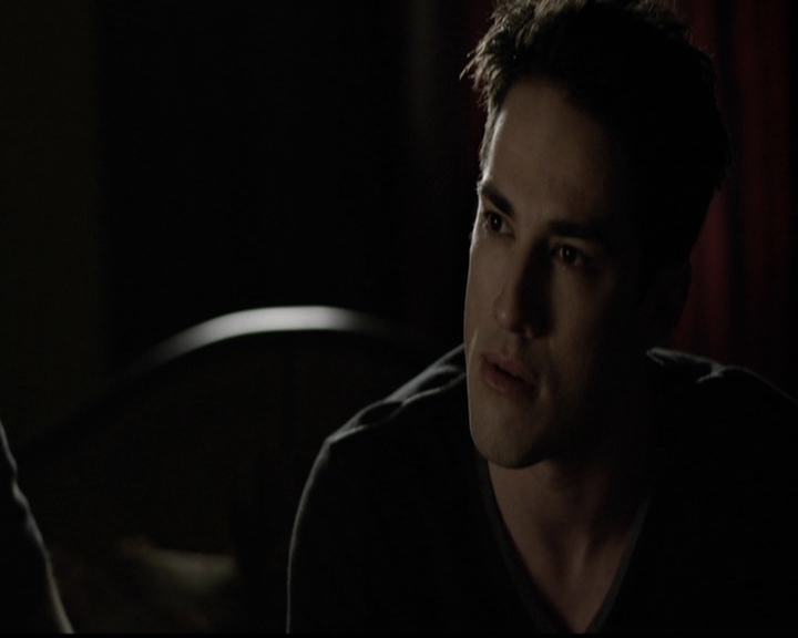 VampireDiariesWorld-dot-org_5x12TheDevilInside4315.jpg