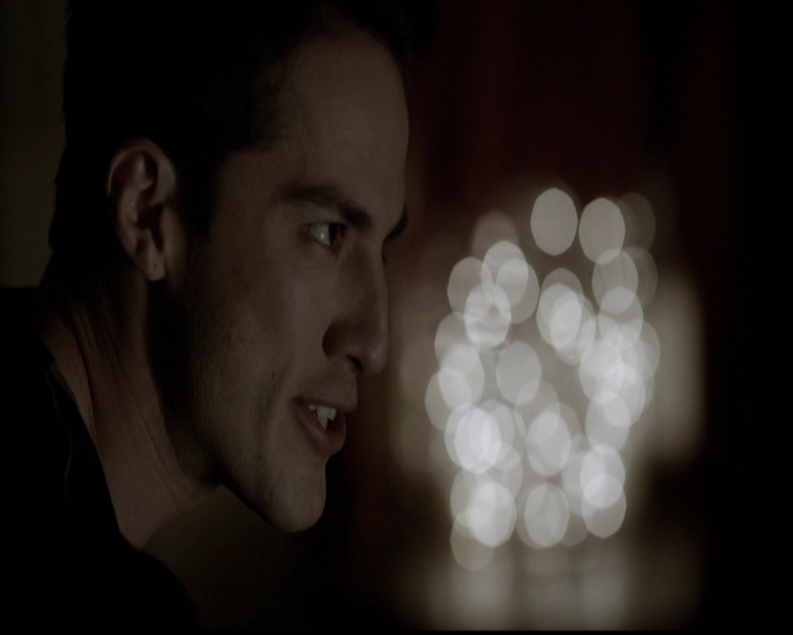 VampireDiariesWorld-dot-org_5x12TheDevilInside4324.jpg