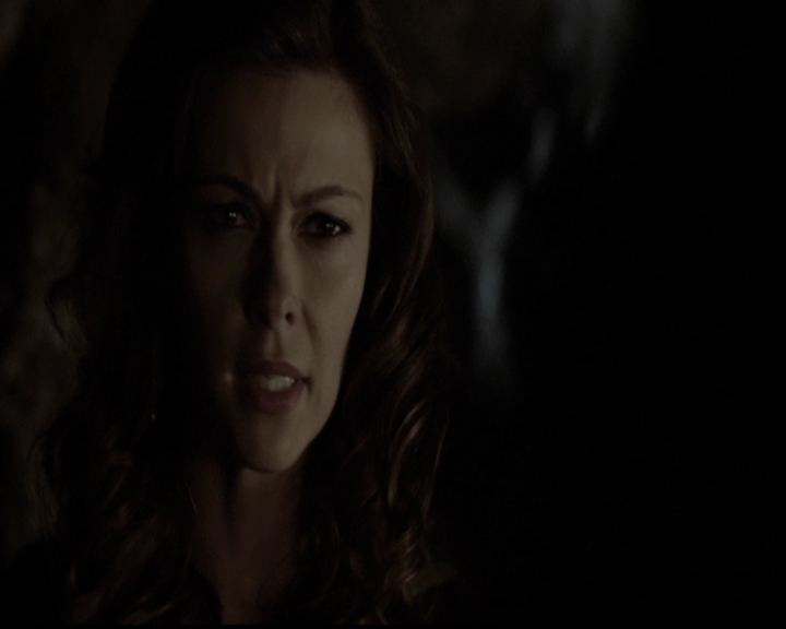 VampireDiariesWorld-dot-org_5x12TheDevilInside4409.jpg