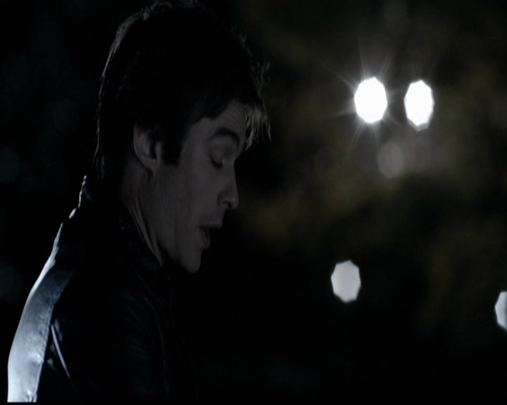 VampireDiariesWorld-dot-org_5x12TheDevilInside4586.jpg