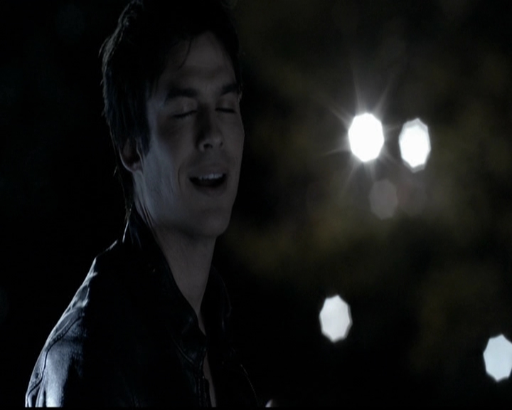 VampireDiariesWorld-dot-org_5x12TheDevilInside4593.jpg