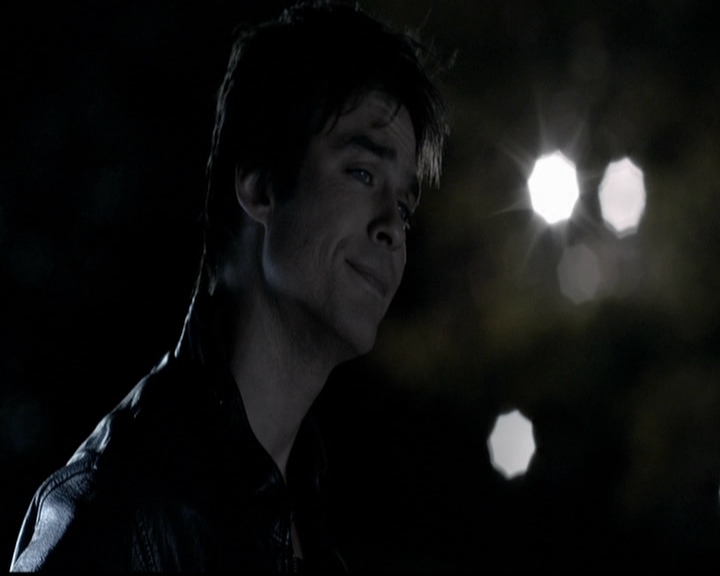 VampireDiariesWorld-dot-org_5x12TheDevilInside4617.jpg