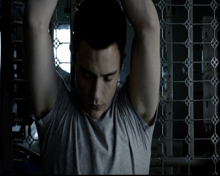 VampireDiariesWorld-dot-org_5x13TotalEclipseOfTheHeart0339.jpg