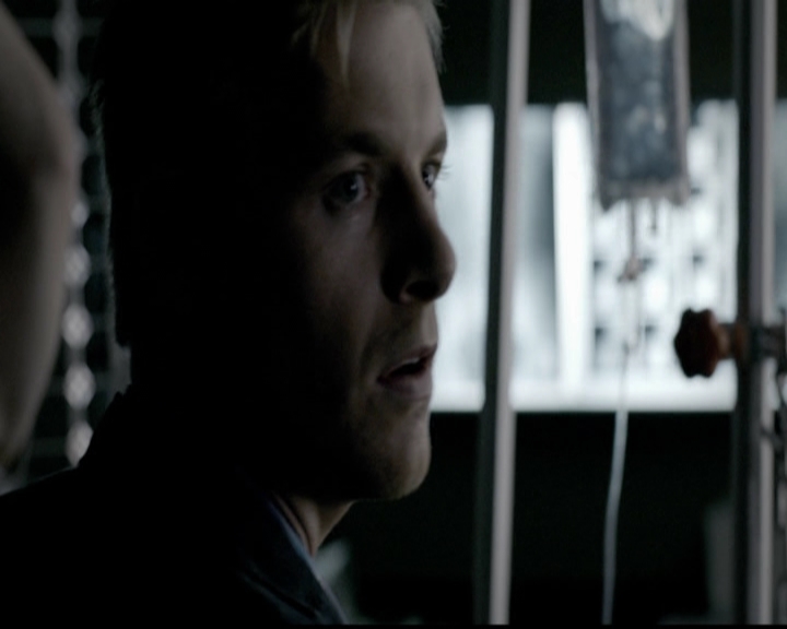 VampireDiariesWorld-dot-org_5x13TotalEclipseOfTheHeart0388.jpg