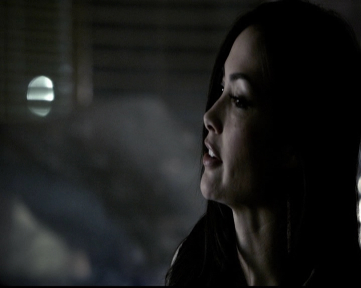 VampireDiariesWorld-dot-org_5x13TotalEclipseOfTheHeart0401.jpg