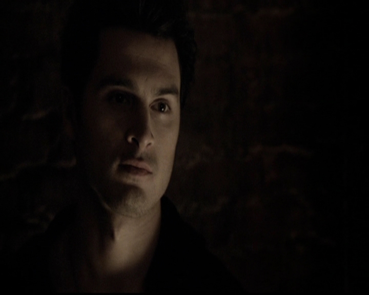 VampireDiariesWorld-dot-org_5x13TotalEclipseOfTheHeart0518.jpg