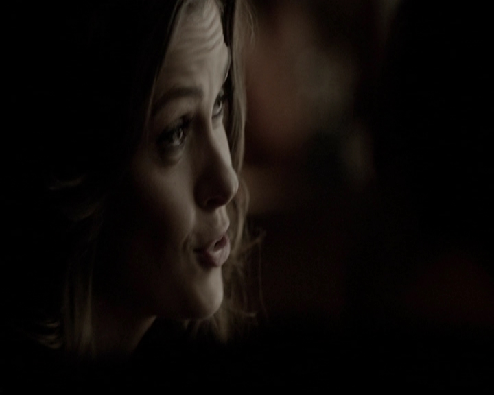 VampireDiariesWorld-dot-org_5x13TotalEclipseOfTheHeart0792.jpg