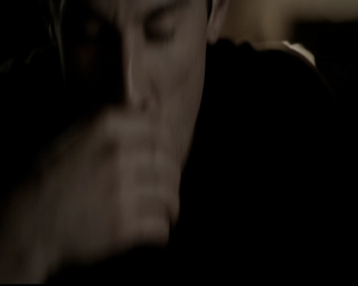 VampireDiariesWorld-dot-org_5x13TotalEclipseOfTheHeart0798.jpg