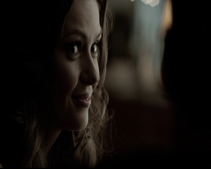 VampireDiariesWorld-dot-org_5x13TotalEclipseOfTheHeart0811.jpg