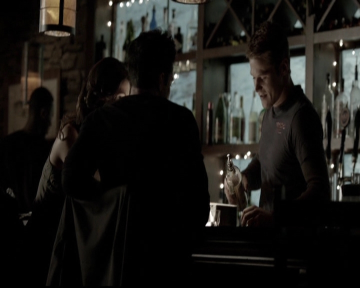 VampireDiariesWorld-dot-org_5x13TotalEclipseOfTheHeart0812.jpg