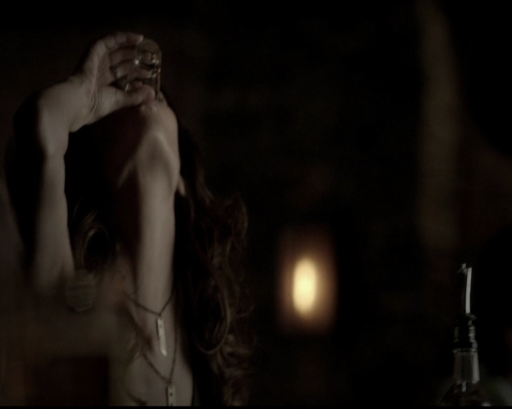 VampireDiariesWorld-dot-org_5x13TotalEclipseOfTheHeart0819.jpg