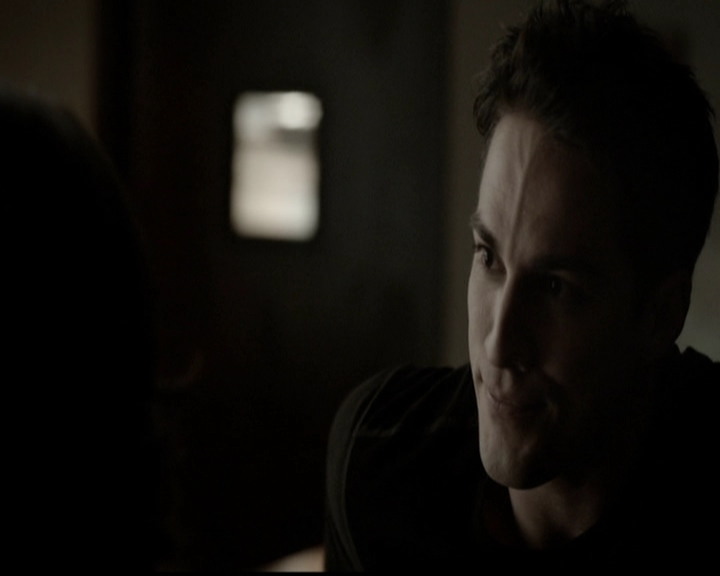 VampireDiariesWorld-dot-org_5x13TotalEclipseOfTheHeart0823.jpg