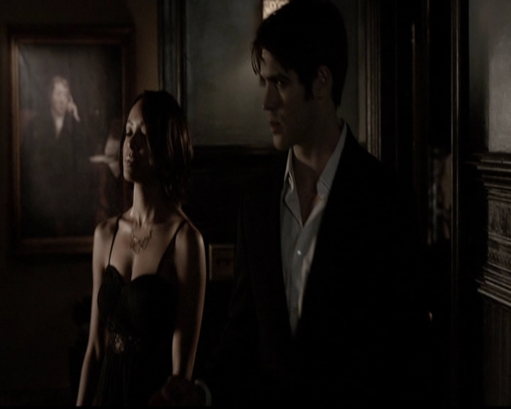 VampireDiariesWorld-dot-org_5x13TotalEclipseOfTheHeart0862.jpg