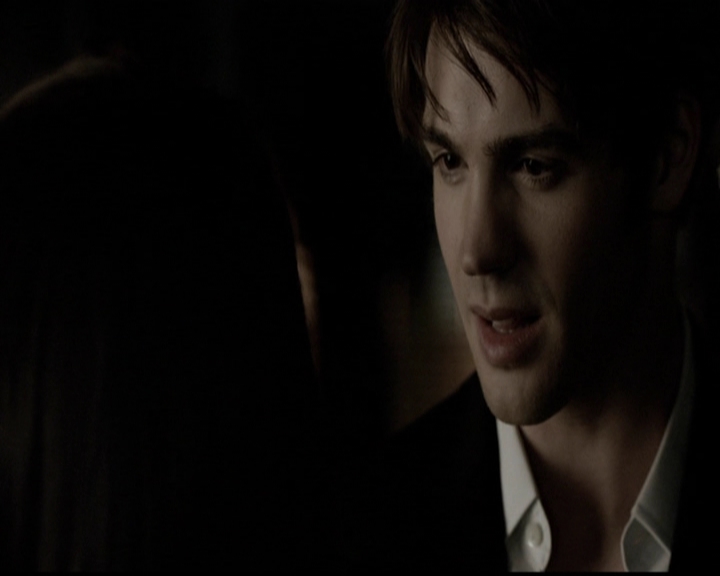 VampireDiariesWorld-dot-org_5x13TotalEclipseOfTheHeart0874.jpg