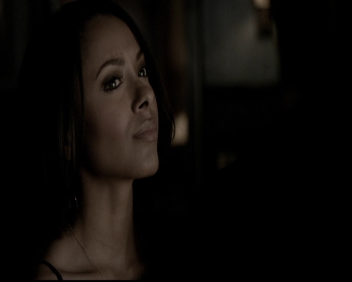 VampireDiariesWorld-dot-org_5x13TotalEclipseOfTheHeart0888.jpg