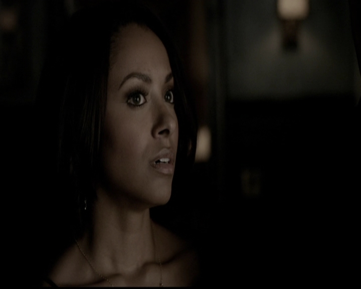 VampireDiariesWorld-dot-org_5x13TotalEclipseOfTheHeart0892.jpg