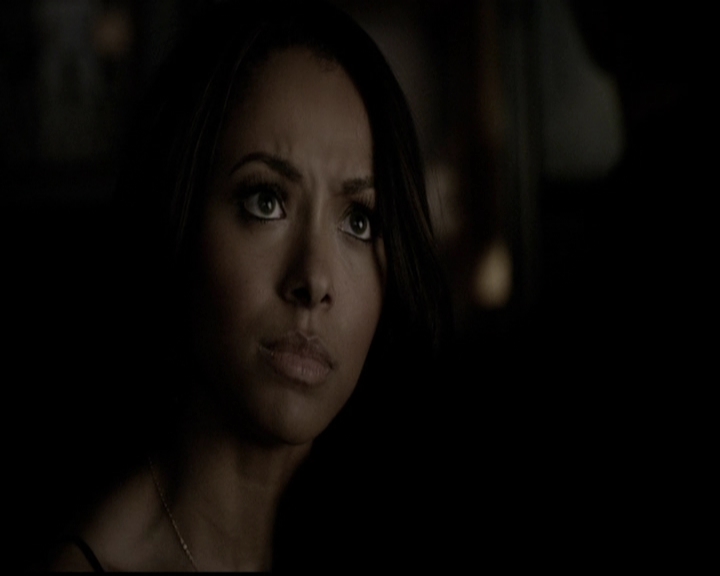 VampireDiariesWorld-dot-org_5x13TotalEclipseOfTheHeart0904.jpg