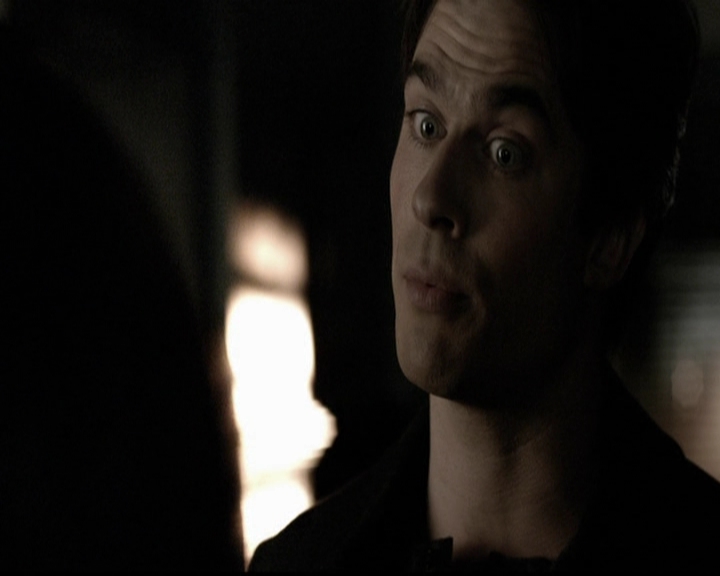 VampireDiariesWorld-dot-org_5x13TotalEclipseOfTheHeart0924.jpg