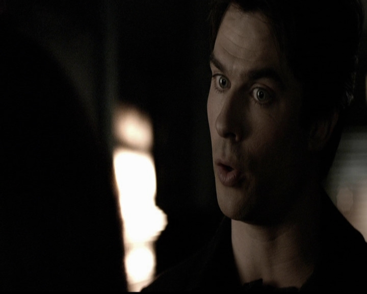 VampireDiariesWorld-dot-org_5x13TotalEclipseOfTheHeart0925.jpg