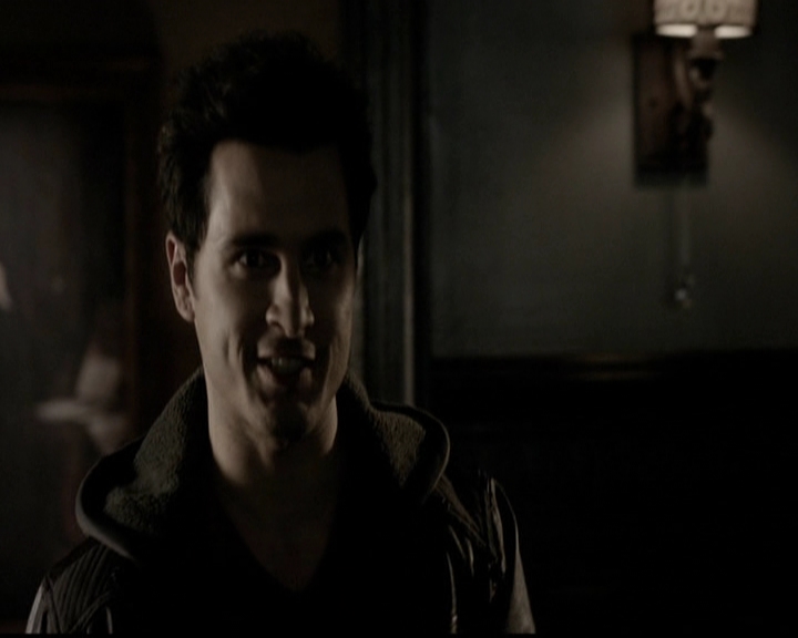 VampireDiariesWorld-dot-org_5x13TotalEclipseOfTheHeart0958.jpg