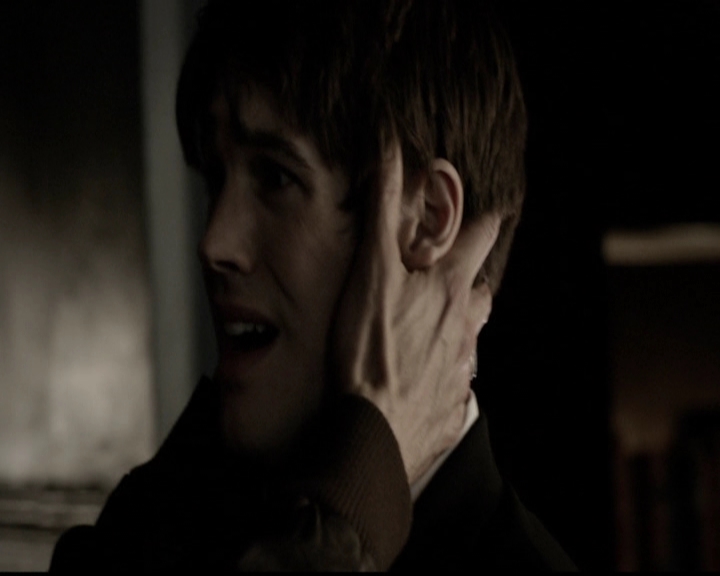 VampireDiariesWorld-dot-org_5x13TotalEclipseOfTheHeart0965.jpg