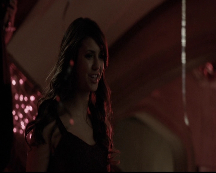 VampireDiariesWorld-dot-org_5x13TotalEclipseOfTheHeart0992.jpg