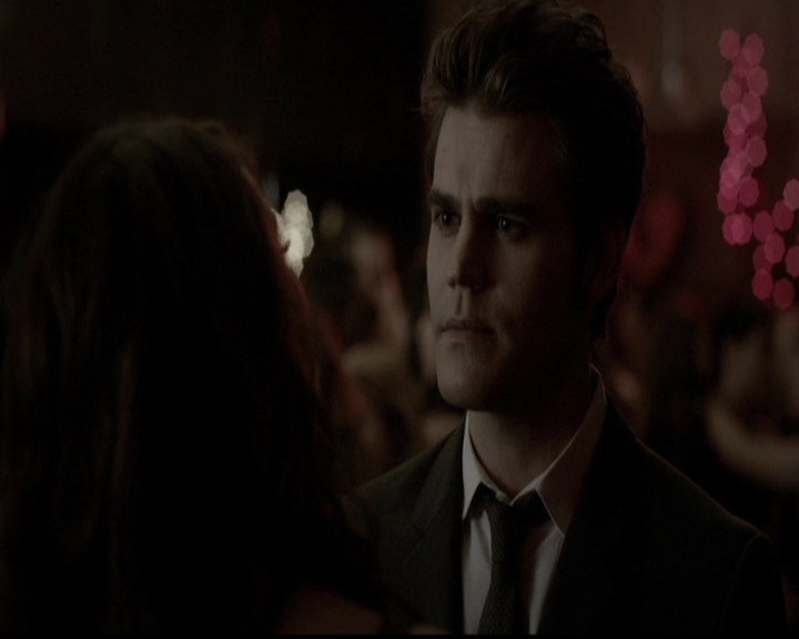 VampireDiariesWorld-dot-org_5x13TotalEclipseOfTheHeart1000.jpg