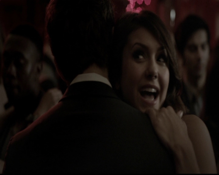 VampireDiariesWorld-dot-org_5x13TotalEclipseOfTheHeart1008.jpg