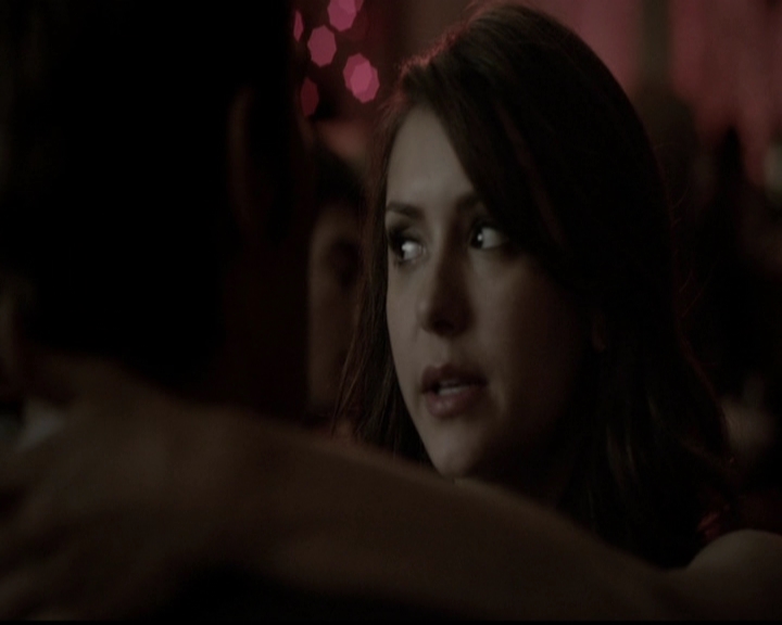 VampireDiariesWorld-dot-org_5x13TotalEclipseOfTheHeart1015.jpg