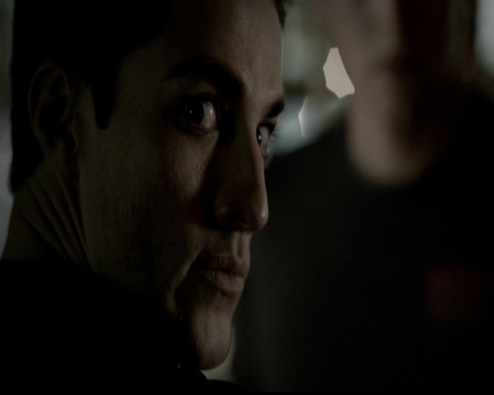 VampireDiariesWorld-dot-org_5x13TotalEclipseOfTheHeart1117.jpg