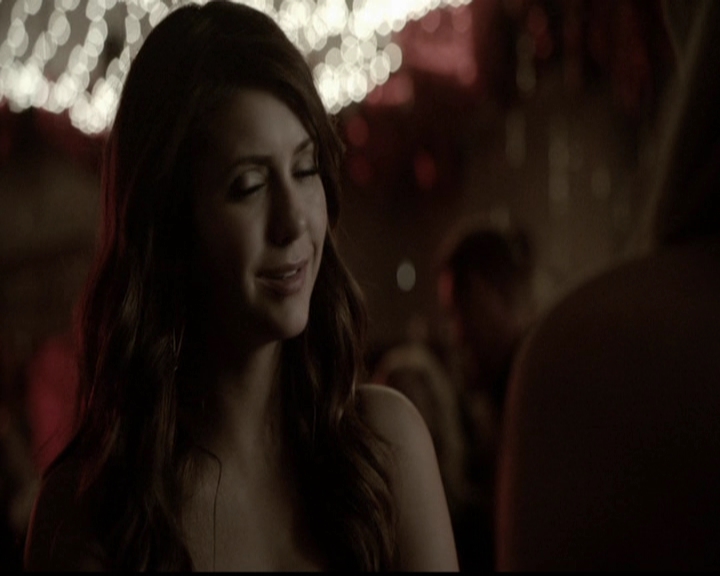 VampireDiariesWorld-dot-org_5x13TotalEclipseOfTheHeart1170.jpg