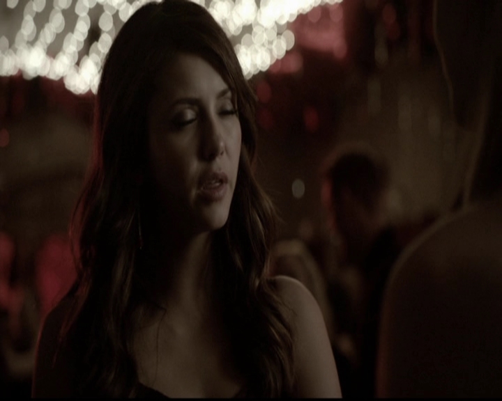 VampireDiariesWorld-dot-org_5x13TotalEclipseOfTheHeart1174.jpg