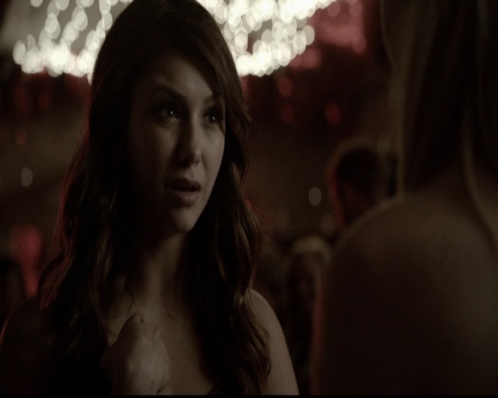 VampireDiariesWorld-dot-org_5x13TotalEclipseOfTheHeart1177.jpg