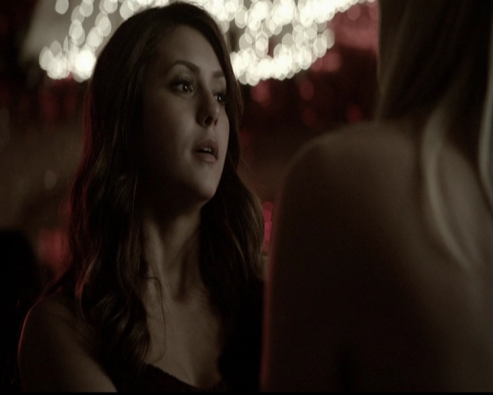 VampireDiariesWorld-dot-org_5x13TotalEclipseOfTheHeart1181.jpg