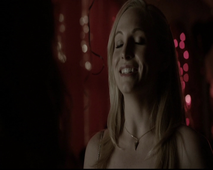 VampireDiariesWorld-dot-org_5x13TotalEclipseOfTheHeart1197.jpg