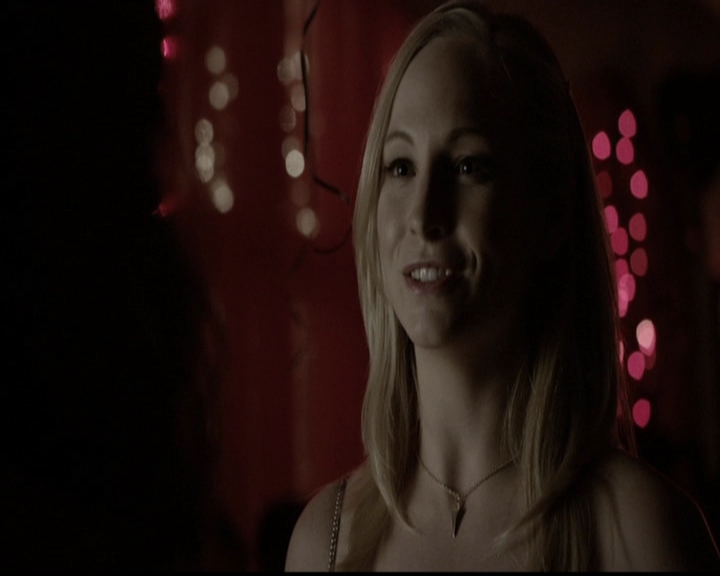 VampireDiariesWorld-dot-org_5x13TotalEclipseOfTheHeart1198.jpg