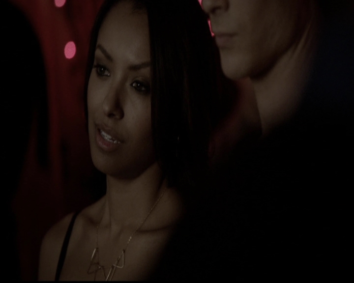 VampireDiariesWorld-dot-org_5x13TotalEclipseOfTheHeart1214.jpg