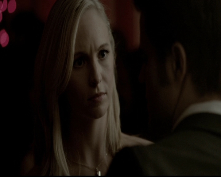 VampireDiariesWorld-dot-org_5x13TotalEclipseOfTheHeart1276.jpg