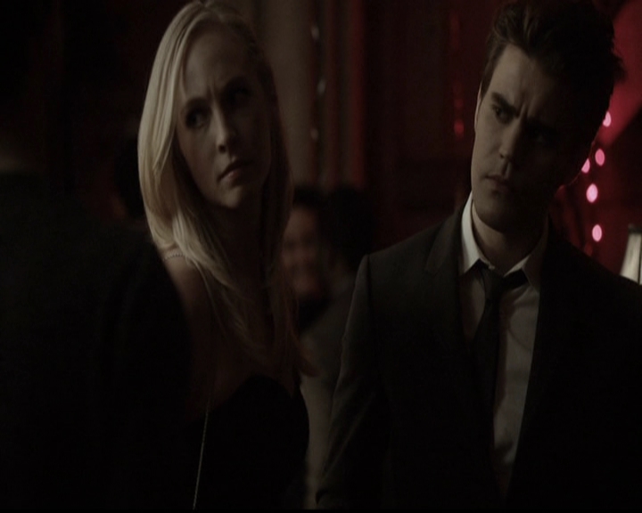 VampireDiariesWorld-dot-org_5x13TotalEclipseOfTheHeart1289.jpg