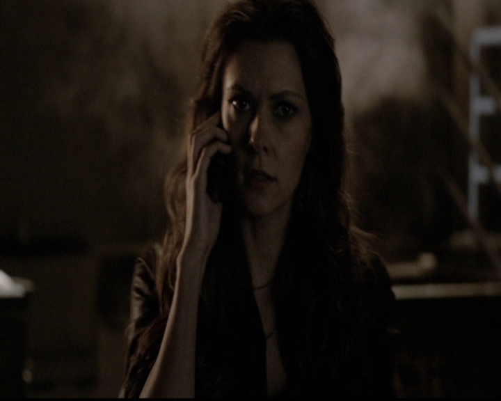 VampireDiariesWorld-dot-org_5x13TotalEclipseOfTheHeart1353.jpg